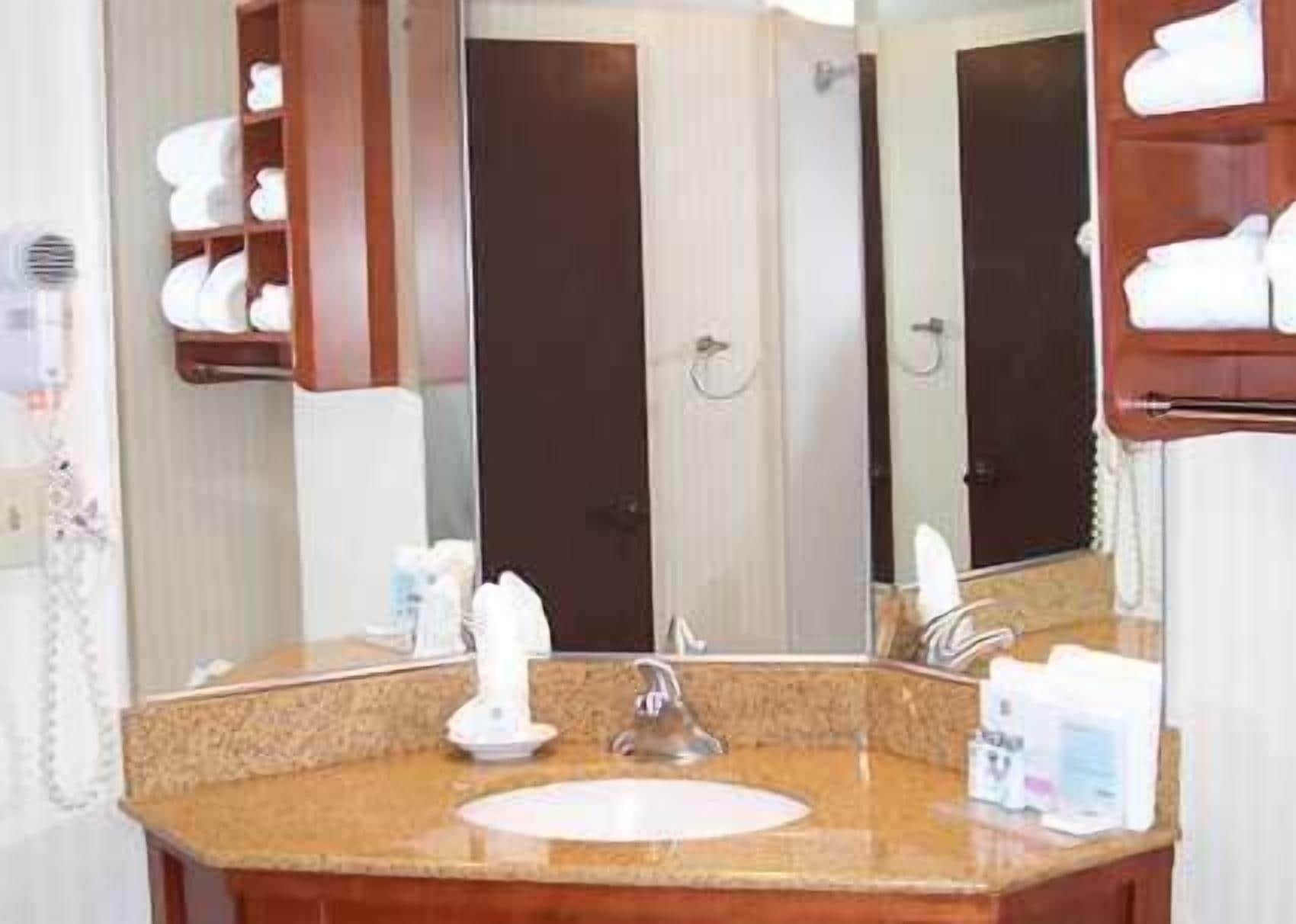 Hampton Inn Washington Buitenkant foto